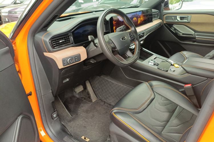 Used Ford Explorer 2024 2.3T EcoBoost Kunlun Peak Edition 7-Seater Driver Seat