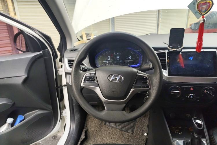 Used Hyundai Verna (new generation) 2020 1.4L CVT GLS Cool Edition
