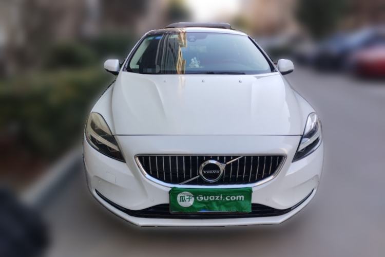 Used Volvo V40 2017 T3 Zhiya Edition