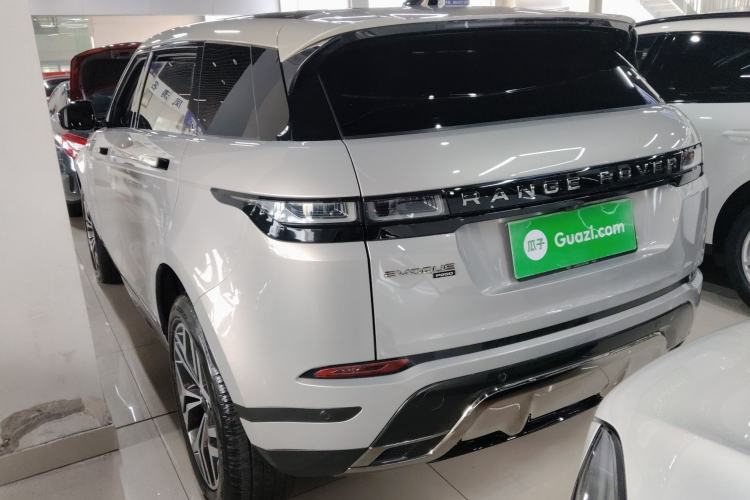 Used Land Rover Range Evoque 2023 Aurora L 249 PS Luxury Edition
