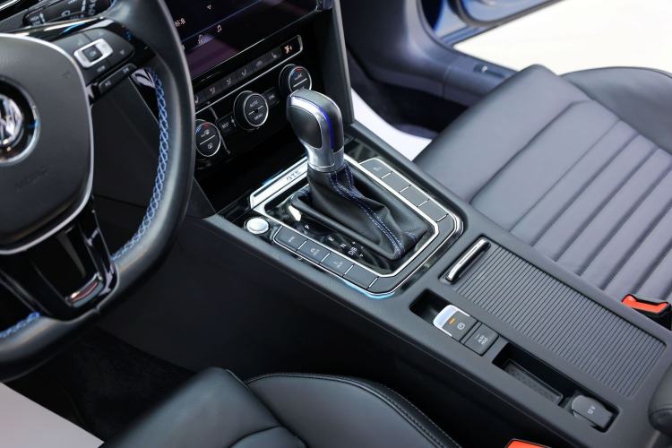 Used Volkswagen Variant New Energy 2019 GTE model
