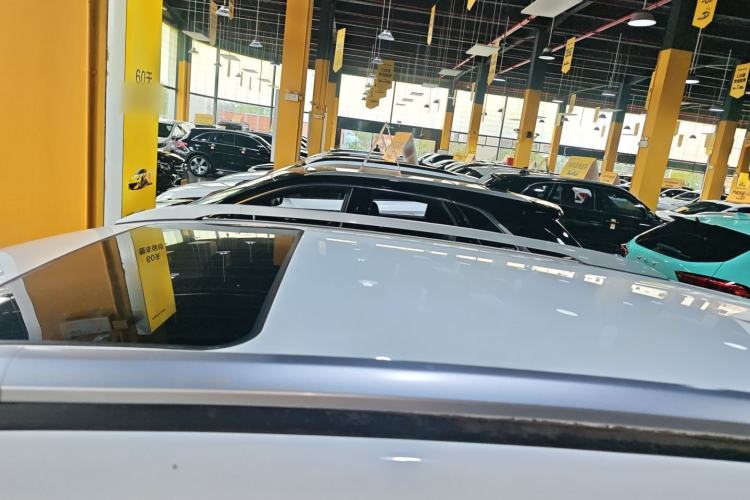 Used GAC Trumpchi GS3 2019 235T Automatic Elite Edition Roof