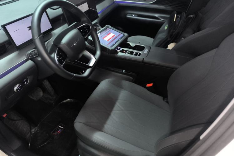 Used Chery Fengyun T8 2025 1.5T 130 km Luxury Edition 5-Seater
