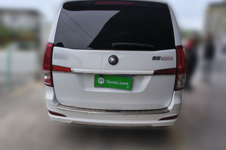 Used FORTHING Lingzhi PLUS 2021 Travel Edition 2.0L Manual Luxury 7-Seater
