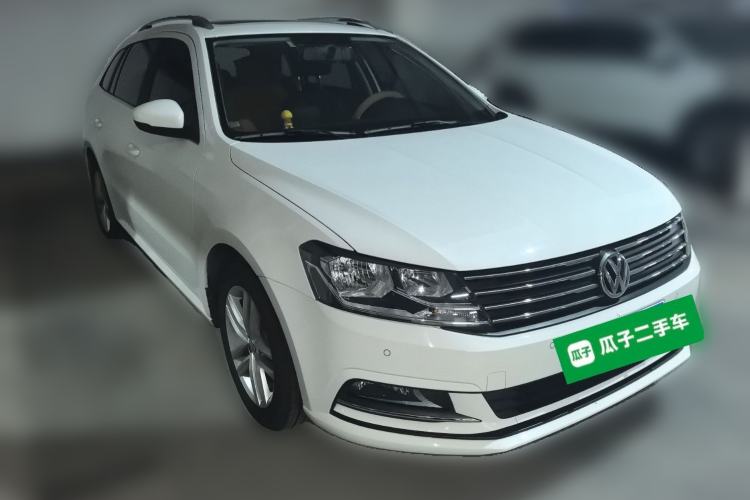 Used Volkswagen Gran Lavida 2017 1.6L Automatic Comfort Edition
