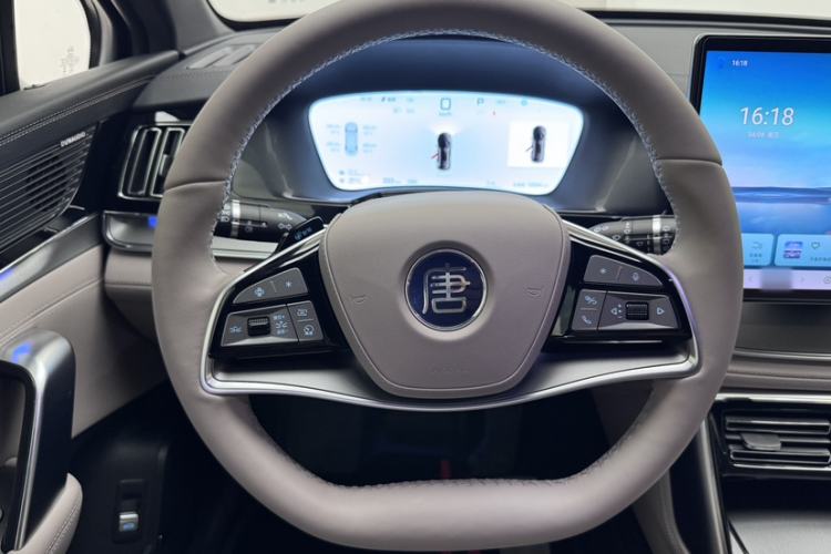 Used BYD Tang New Energy 2025 Intelligent Driving Version DM-i 115KM Prestige Edition Steering Wheel