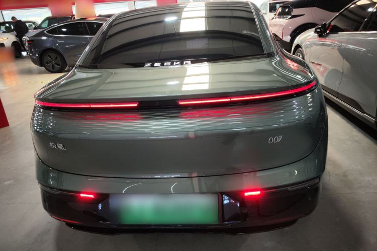 Used Zeekr 007 2025 Rear-Drive Intelligent Driving Version 75 kWh
