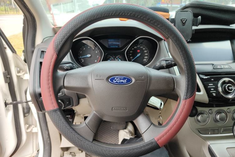 Used Ford Focus 2012 Sedan 1.6L Automatic Comfort Model