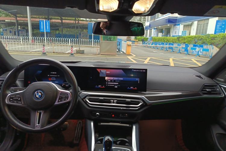 Used BMW i4 2022 M50
