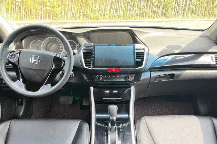 Used Honda Accord 2016 2.0L Comfort Edition
