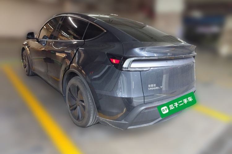 Used Tesla Model Y 2025 Rear-Wheel-Drive Version Rear Left 45 Deg