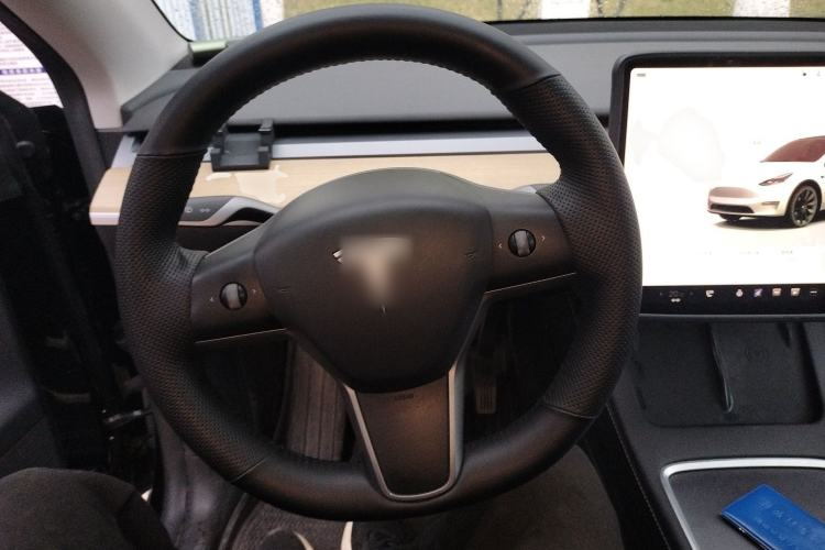 Used Tesla Model Y 2022 Revised Version Rear-Wheel Drive Steering Wheel