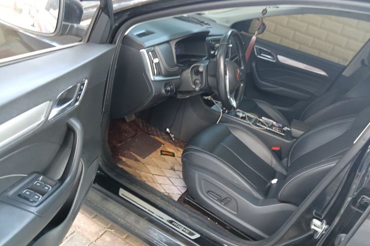 Used Roewe i6 New Energy 2017 45T Hybrid Connect & Smart Enjoyment Edition
