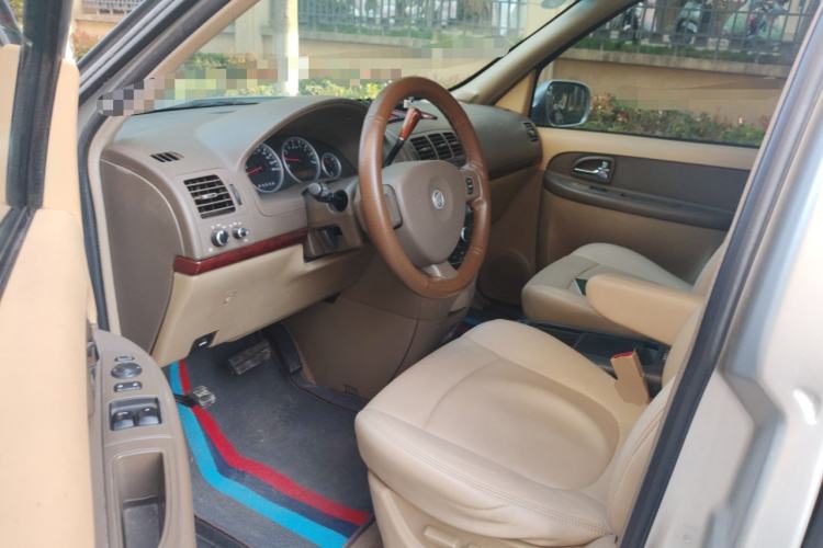 Used Buick GL8 2014 2.4L Comfort Edition
