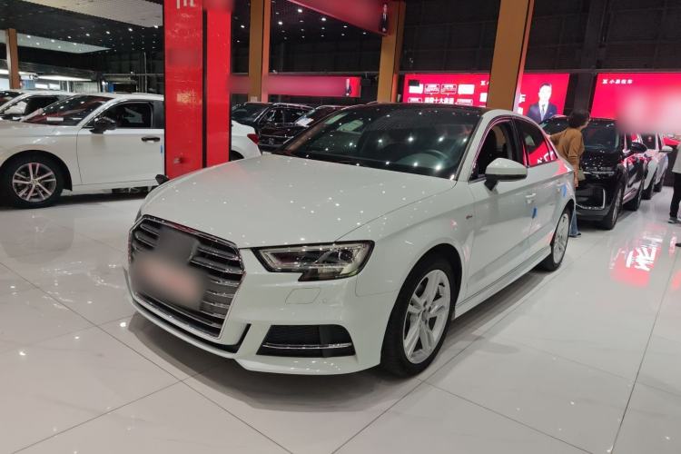 Used Audi A3 2020 Limousine 35 TFSI Fashion Edition China VI Emission Standard