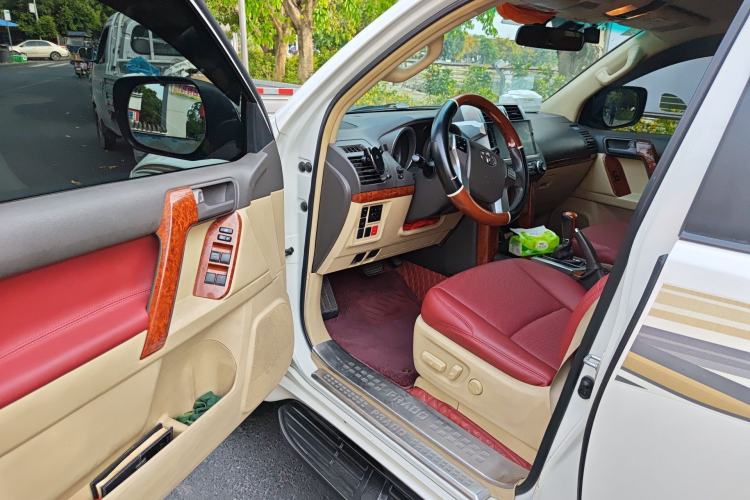 Used Toyota Prado 
