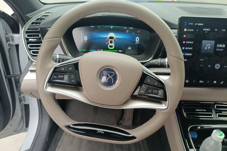 Used BYD Han 2024 EV Glory Edition 605KM Front-Wheel-Drive Premium Model