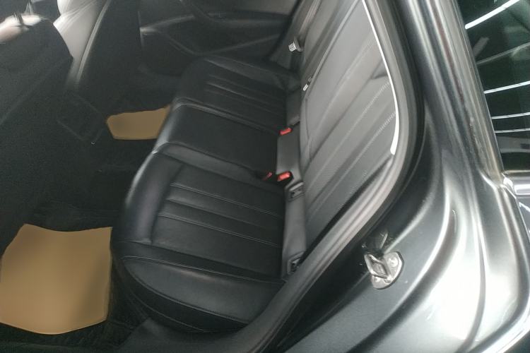 Used Audi A4L 2023 40 TFSI Fashion Dynamic Model
