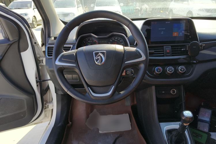 Used Baojun 310 2017 1.5L Manual Fashion Model
