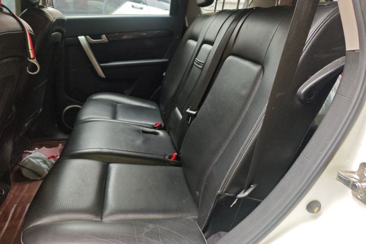 Used Chevrolet Captiva 2014 2.4L 4x4 Flagship Edition 7 Seats Left Rear Seat