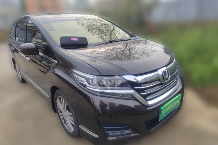 Used Honda Elysion 2016 2.4L Luxury Edition Front Right 45 Deg