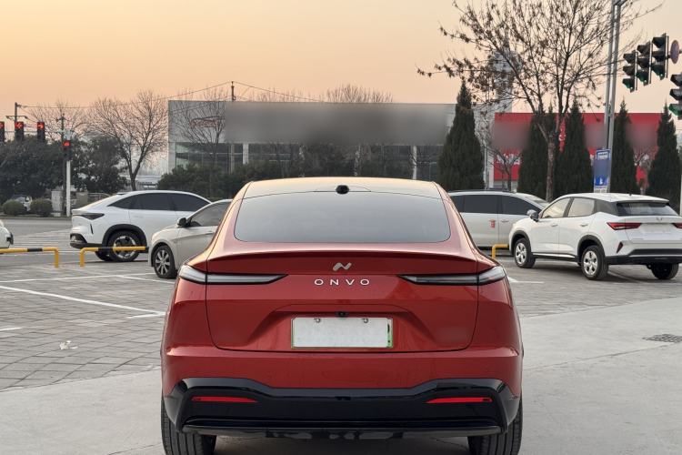 Used ONVO L60 2024 60 kWh All-Wheel Drive