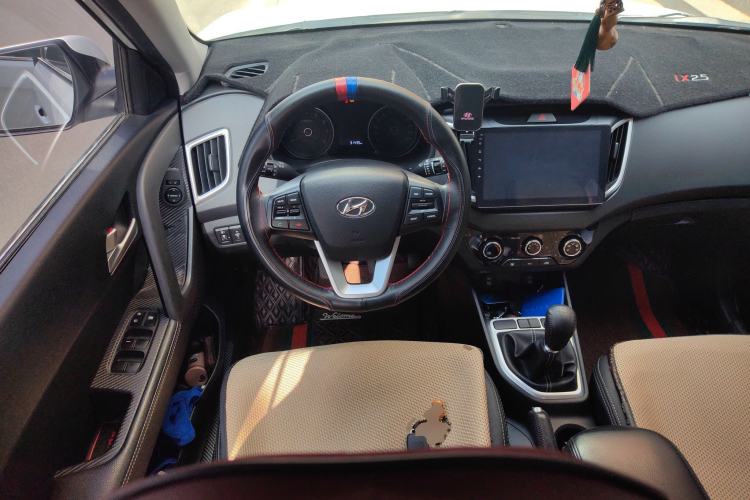 Used Hyundai ix25 2017 1.6L Manual Fashion Model
