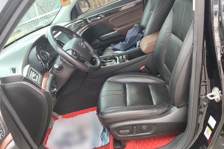 Used GAC Trumpchi GS8 2017 320T Two-Wheel Drive Luxury Smart Connectivity Version (7 Seats)