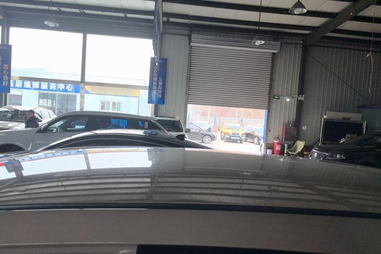 Used AION UT 2025 330 Star Edition Roof