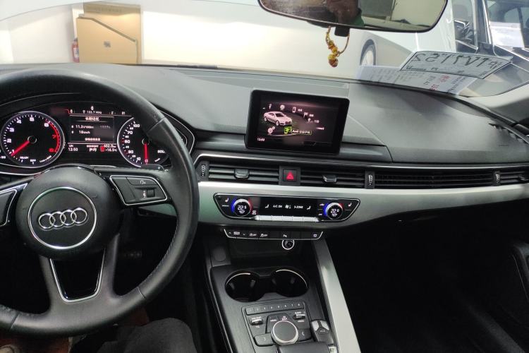 Used Audi A5 2017 Coupe 40 TFSI Fashion Model
