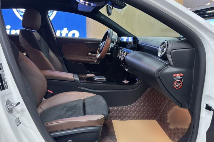 Used Mercedes-Benz A-Class 2021 A 200 L Sport Sedan Fashion Model Interior 6