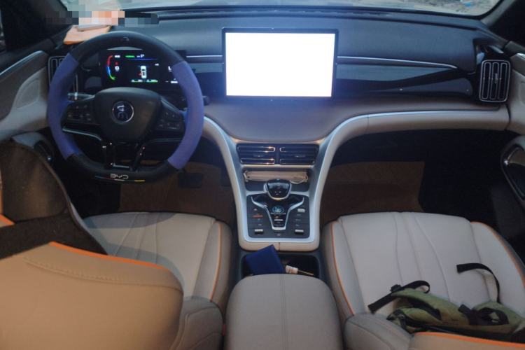 Used BYD Song Pro New Energy 2024 HONOR Edition DM-i 71KM Navigation Model