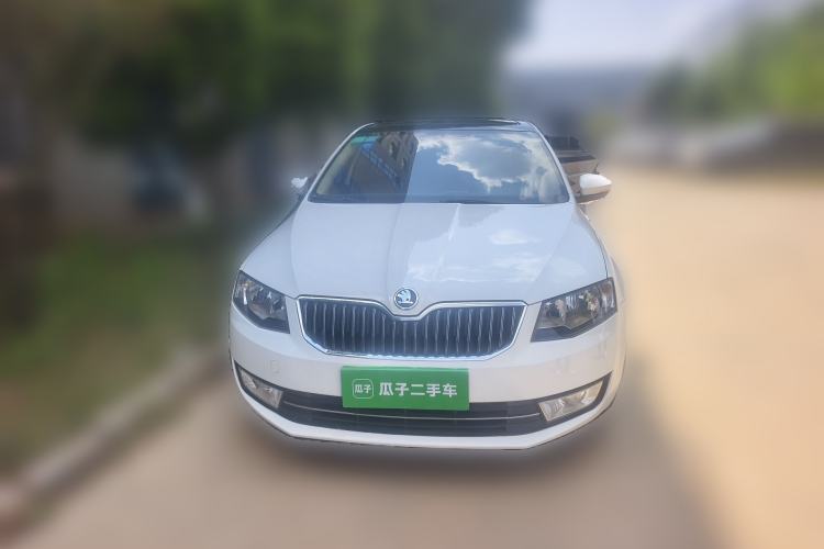 Used Skoda Octavia 2015 1.6L Manual Yijun Edition
