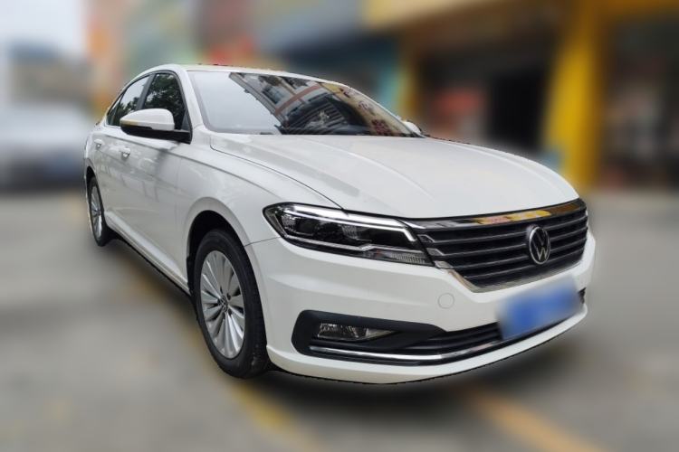 Used Volkswagen Lavida 2021 1.5L Automatic Vision Edition Front Right 45 Deg