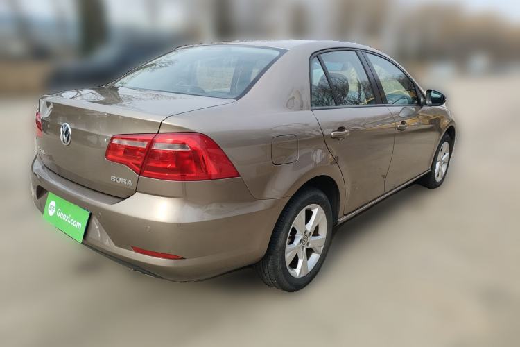 Used Volkswagen Bora 2015 Qihui Edition 1.6L Automatic Fashion Model Rear Right 45 Deg