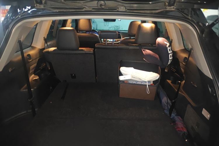 Used Toyota Highlander 2018 2.0T Four-Wheel Drive Luxury Edition 7 Seats China V Emission Standard