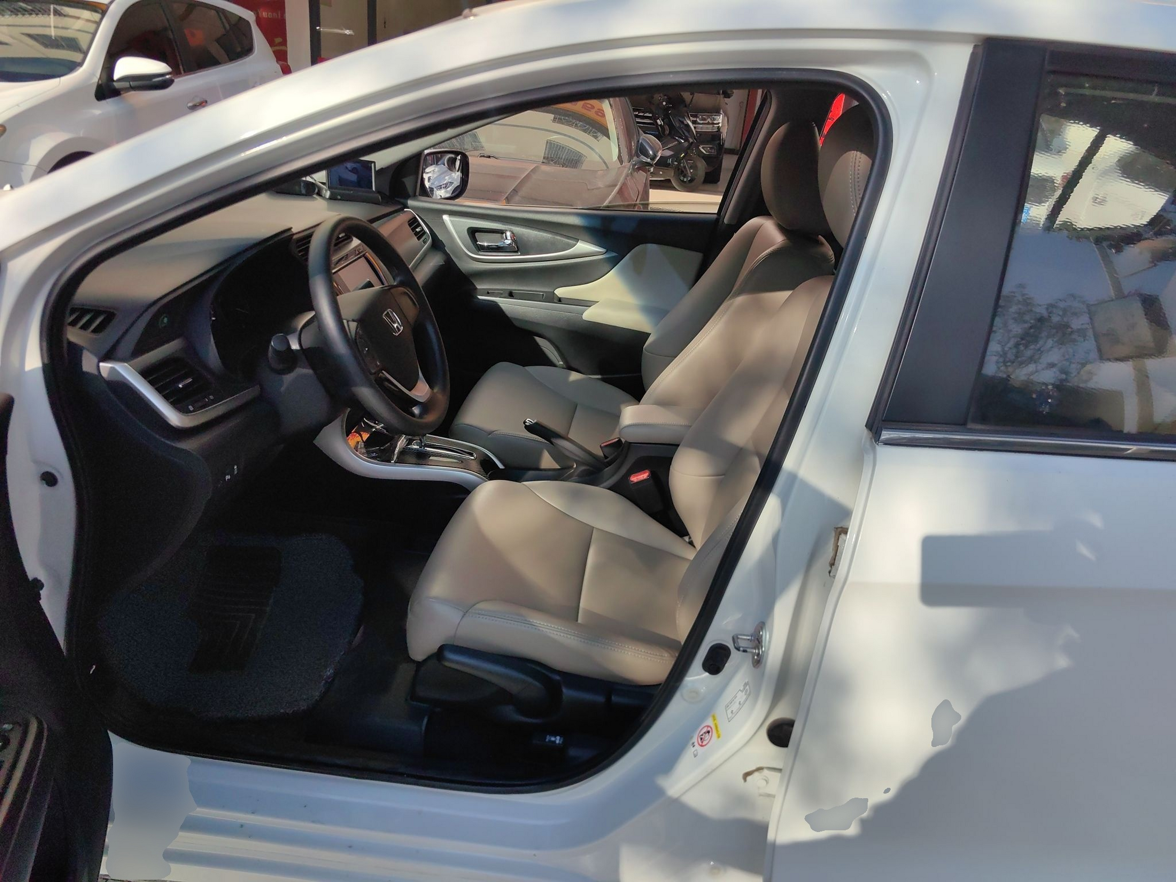 Avant de la voiture