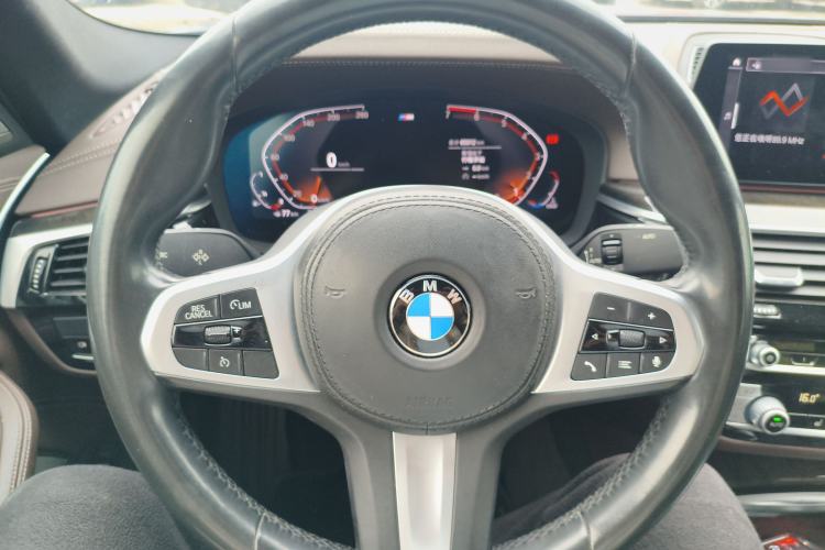 Used BMW 5 Series 2020 525Li M Sport Package Steering Wheel