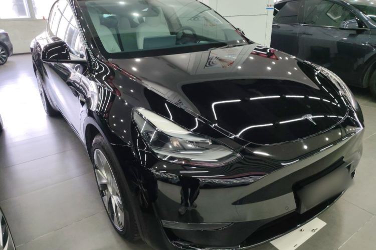 Used Tesla Model Y 2021 Long-Range All-Wheel-Drive Version 3D7