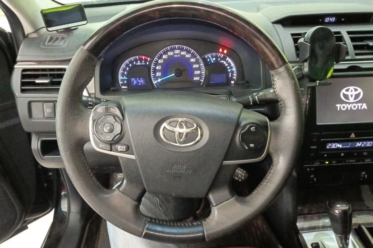 Used Toyota Camry 2015 2.5G Luxury Navigation Edition Steering Wheel