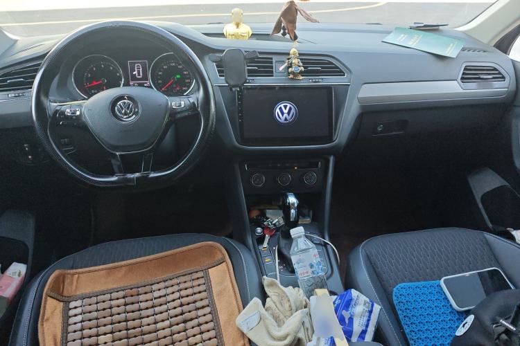 Used Volkswagen Tiguan L 2019 330TSI Automatic Two-Wheel Drive Luxury Edition China VI Standard