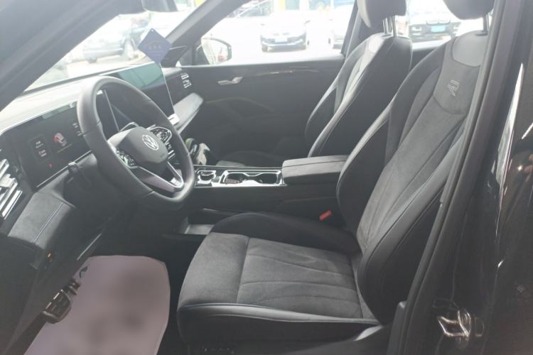 Used Volkswagen Tiguan L 2024 PRO 380TSI Four-Wheel Drive R-Line Prestige Edition
