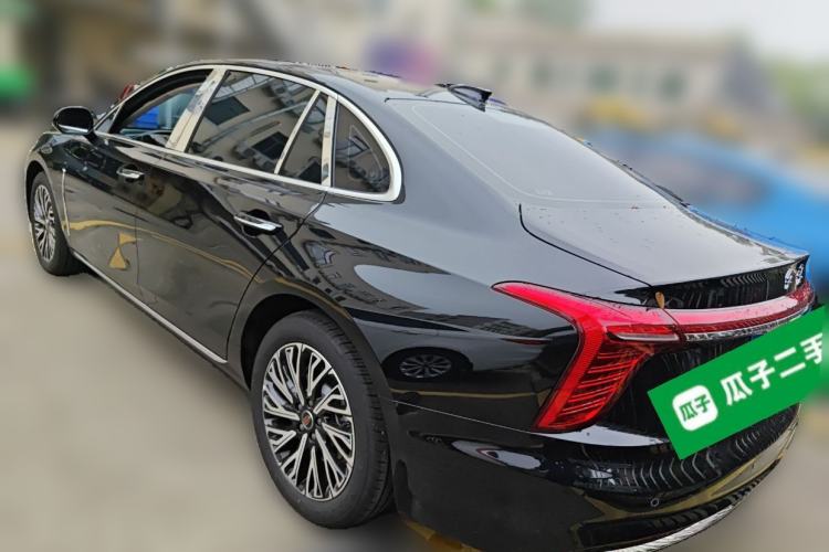 Used Hongqi H5 2025 2.0T Automatic Flag Edition – 500 000 Units Commemorative Version
