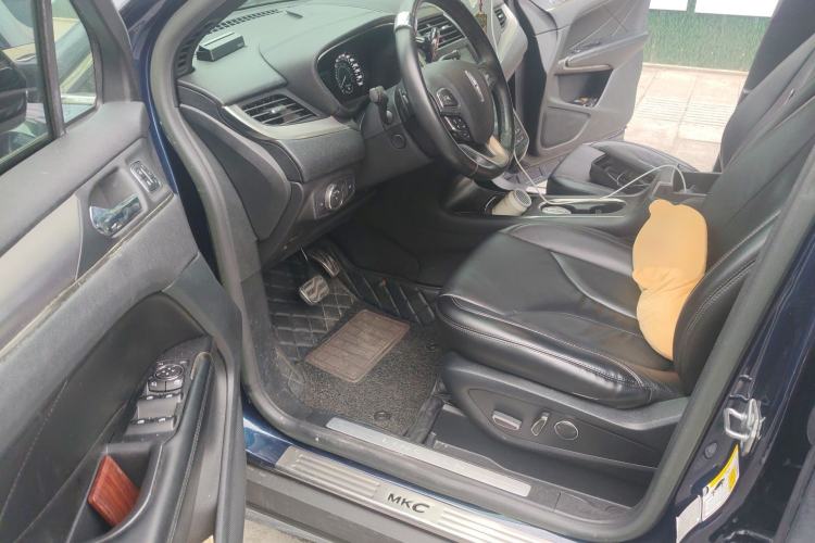 Used Lincoln MKC 2017 2.0T Two-Wheel Drive Deluxe Edition