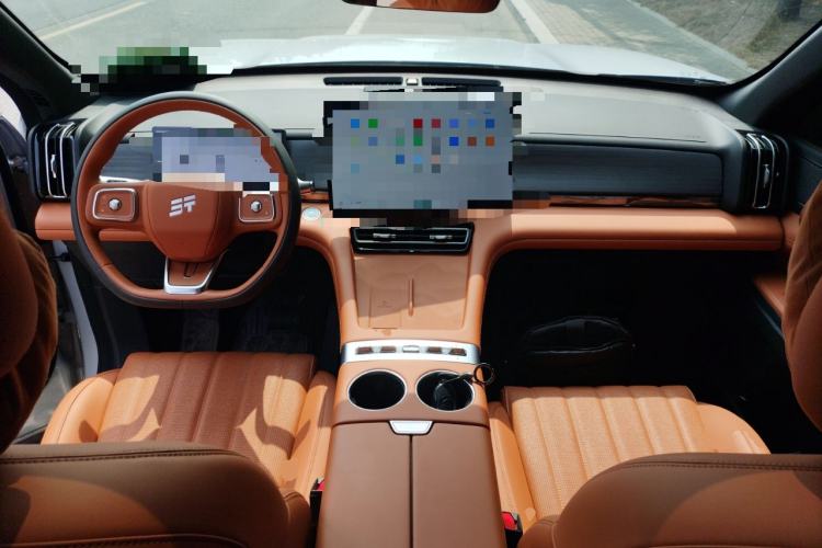 Used JETOUR Shanhai L7 Plus 2025 Model 220km Flagship 7-seater Center Console