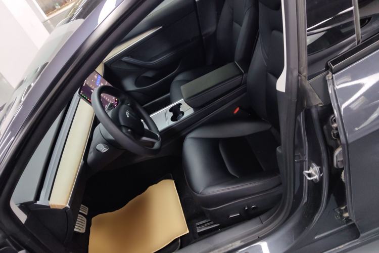 Used Tesla Model 3 2022 Performance High-Performance All-Wheel-Drive Version Left Front Seat