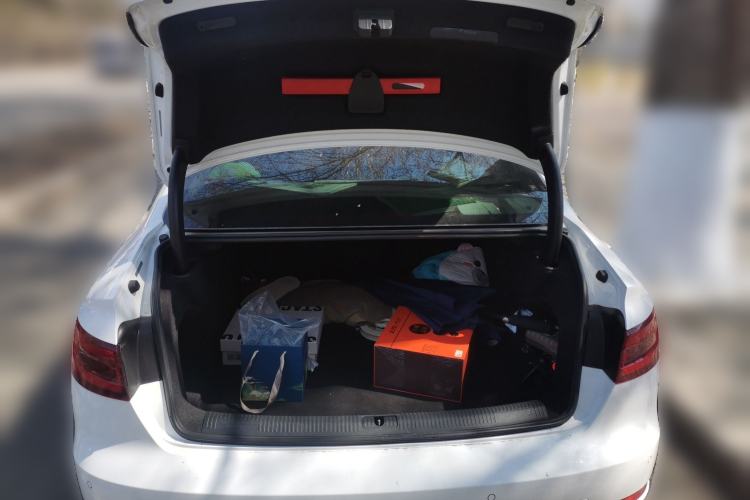 Used Audi A4L 2017 Plus 40 TFSI Ambition Model
