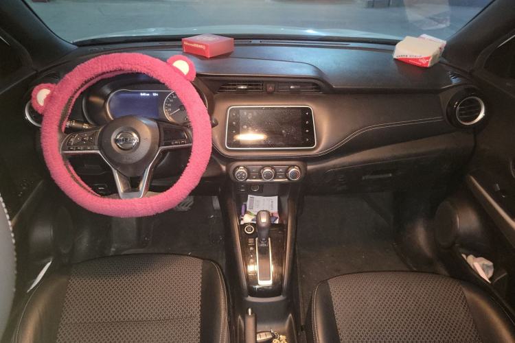 Used Nissan Kicks 2018 1.5L CVT Smart Connect Luxury Edition