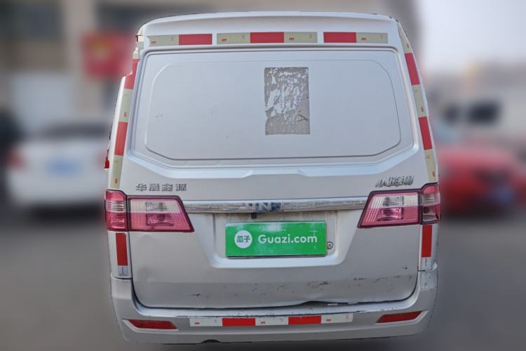 Used Jinbei Hiace X30 2021 1.5L Comfort Plus Central Air-Conditioned Van China VI Standard SWC15M
