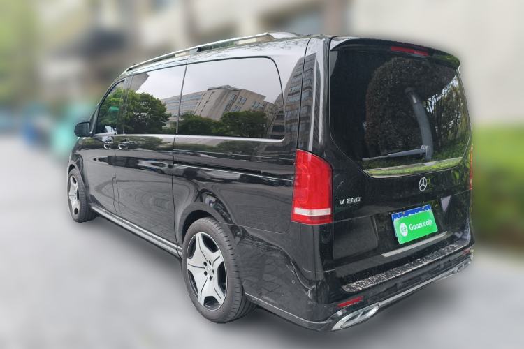 Used Mercedes-Benz V-Class 2020 V 260 Avantgarde Edition Rear Left 45 Deg